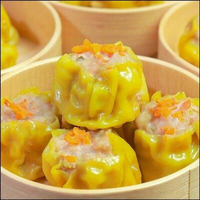 Raviolis au porc (4) / Pork dumplings (4)