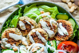 Ensalada con falafel