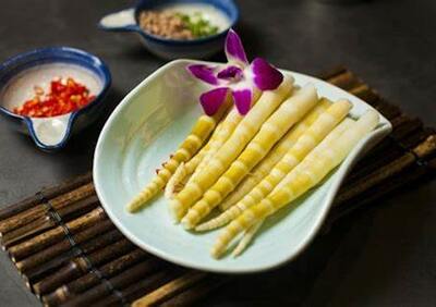 笋尖 / Bamboo Shoots