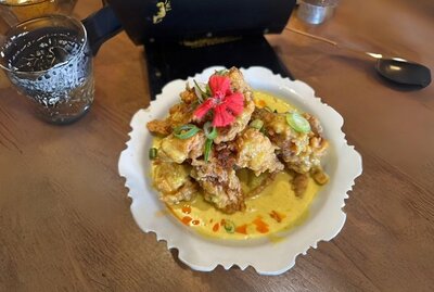 Yellow curry with softshell crab