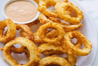 Onion Rings 8 Pcs