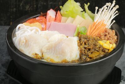 A2. Pickled Cabbage Rice Noodle Soup with Fish Slices /酸菜鱼米线