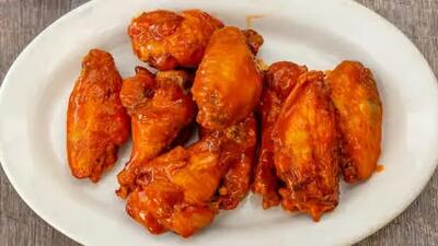10 BONE-IN WINGS