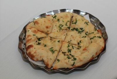 Chilli & Coriander Naan (New)