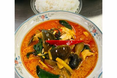 RED CURRY