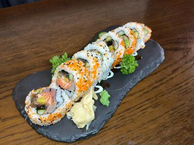 Futomaki Seafood Roll