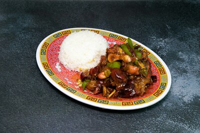 Pig's Trotters in Dried Chilli & Szechuan Peppercorn 麻辣猪蹄饭