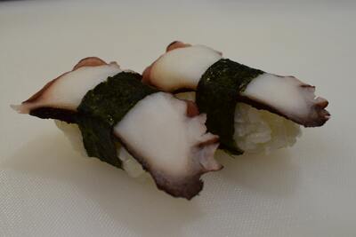 91. Nigiri Pulpo