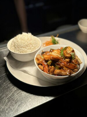 Thai Cashew Wok Stir Fried