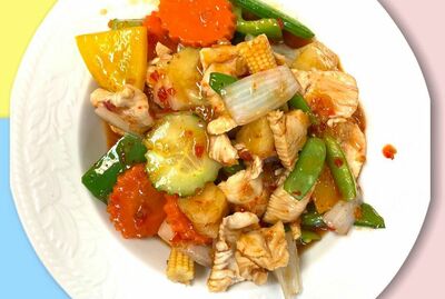 SWEET AND SOUR STIR FRIED