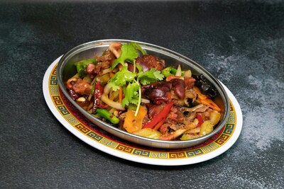 Pork's Leg in Dry Hot Pot 干锅爆猪蹄
