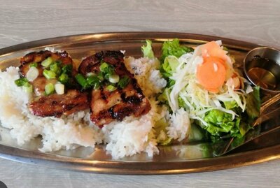 #18-Cơm Ga nuong