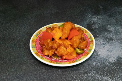 Chicken in Sweet & Sour Sauce 咕噜鸡