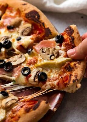 Capricciosa Pizza