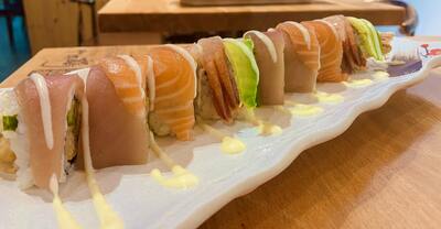 Rainbow Roll /彩虹卷✨