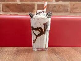 Oreo Milk Shake