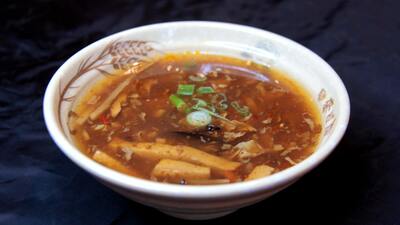 Hot & Sour Soup 酸辣汤