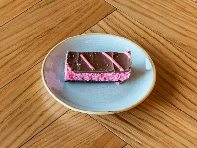 Raspberry Ruffle