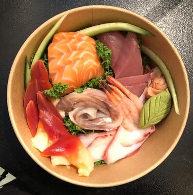 Sashimi Selection 25 Pieces