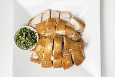 Soy Chicken half with Special Sauce 豉油鸡