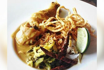 Kao-Soi Kai -  ข้าวซอยไก่
