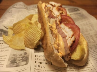 BOCADILLO POLLO LOVER