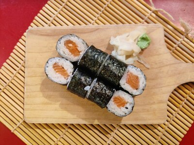 Salmon Roll