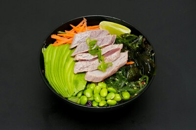 Seared Tuna Salad Box