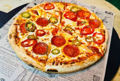 Hot & Spicy Pizza