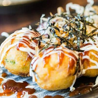 4. Takoyaki (4 pzs)
