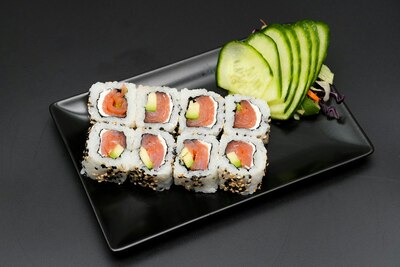 Smoke Salmon Uramaki