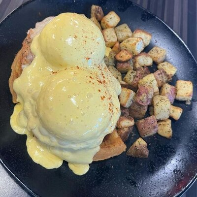 WAFFLE CORDON BLEU BENNY