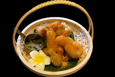 Tom Yum Fried Prawns