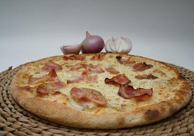 Carbonara Pizza